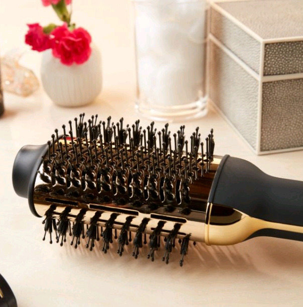 New in Box | 14" Hot Tools Pro Artist One-Step Blowout And Volumizer | Salon Results in Half the Time