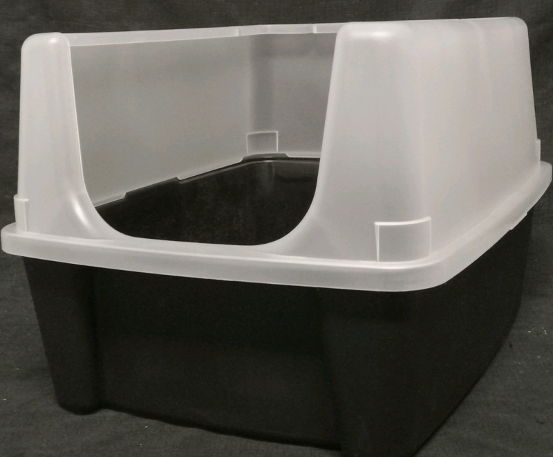 New | 11" x 14" x 17" Cat Litter Box w/ Sheild
