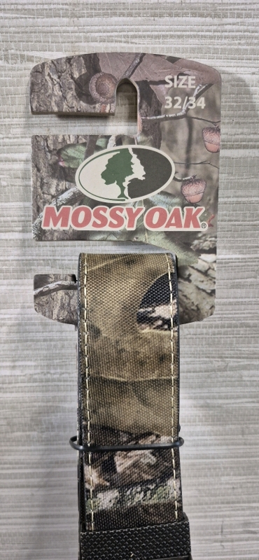 New sz 32/34 Men's Mossy Oak Belt