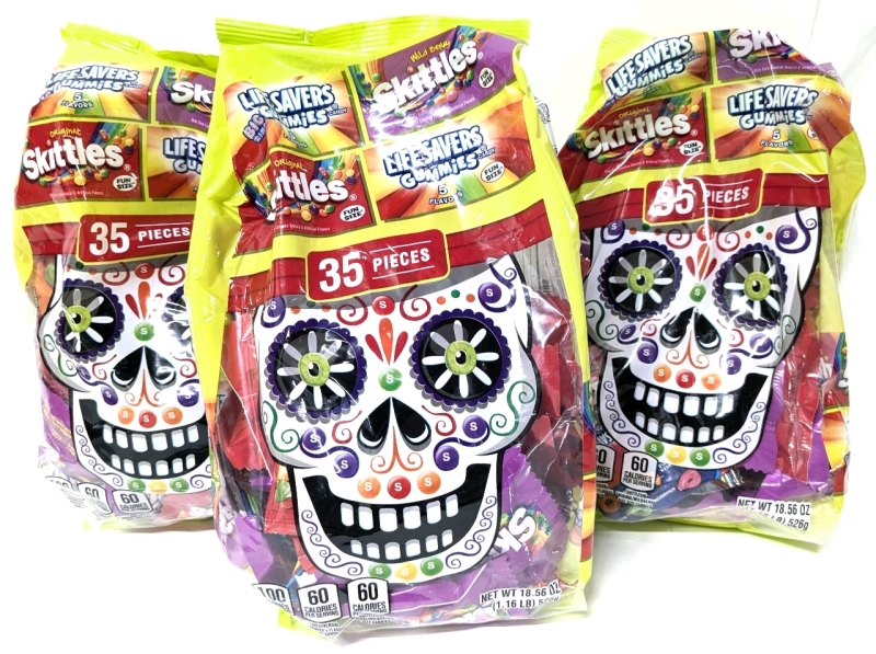 3 New Bags of 35-Piece Skittles & Lifesavers Candy : 526g ea | BB 02/2025