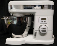 Cuisinart Stand Mixer With 2 Attachments