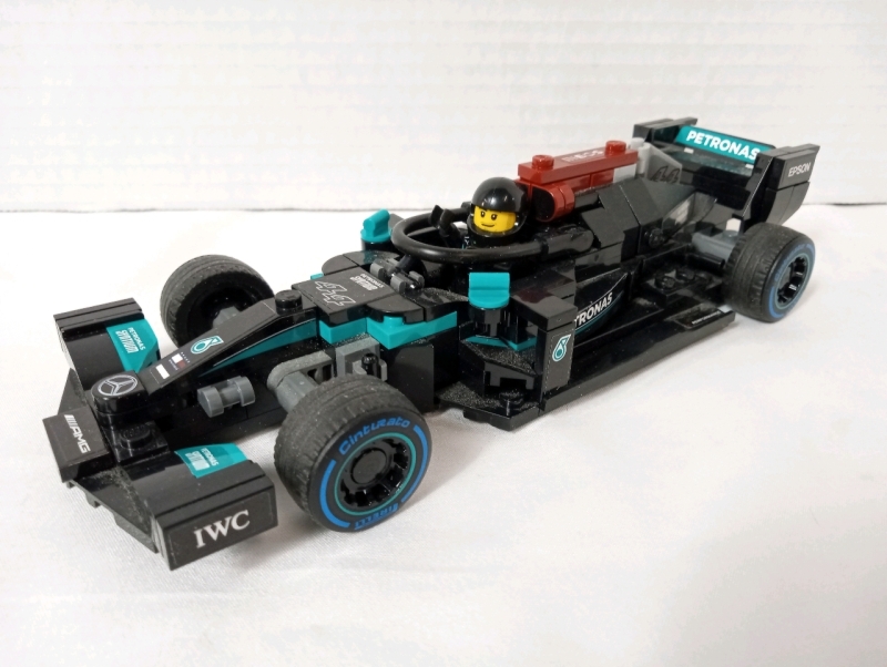 LEGO Set 76909 Speed Champions Mercedes AMG F1 W12 E Performance