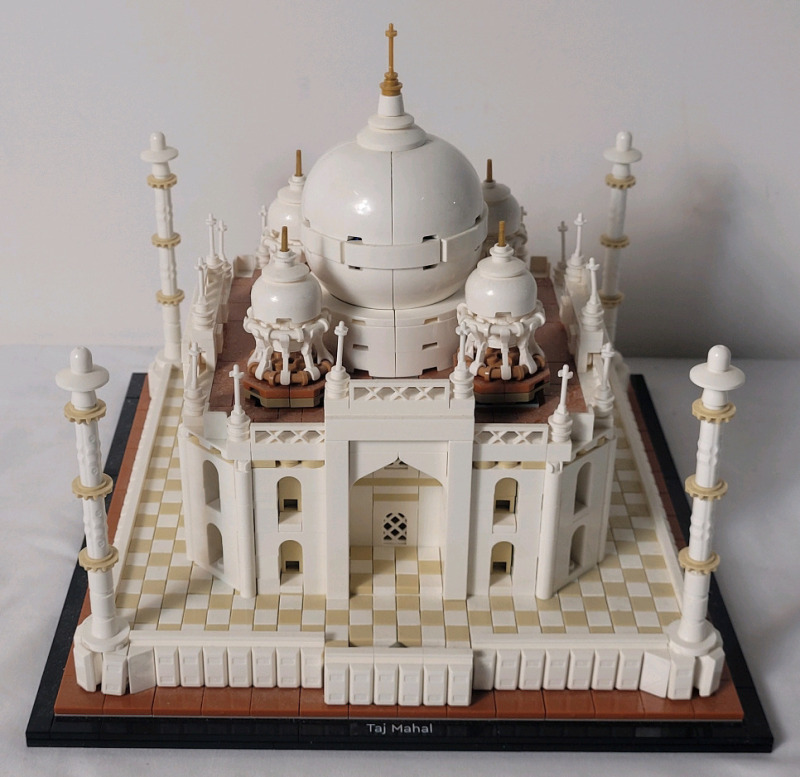 LEGO Architecture Taj Mahal # 21056 Building Set . Assembled , Appears Complete . 2034 pcs. Dust from display . Retired January 2025