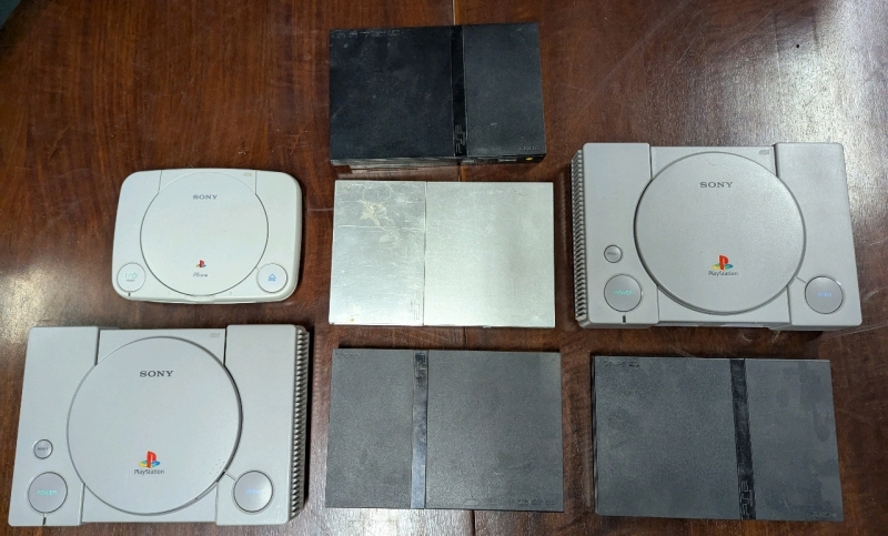 As Is Sony PlayStation Lot. 3 PlayStation One Consoles, and 4 PlayStation 2 Consoles.