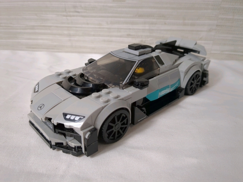 LEGO Speed Champions Mercedes-AMG Project One