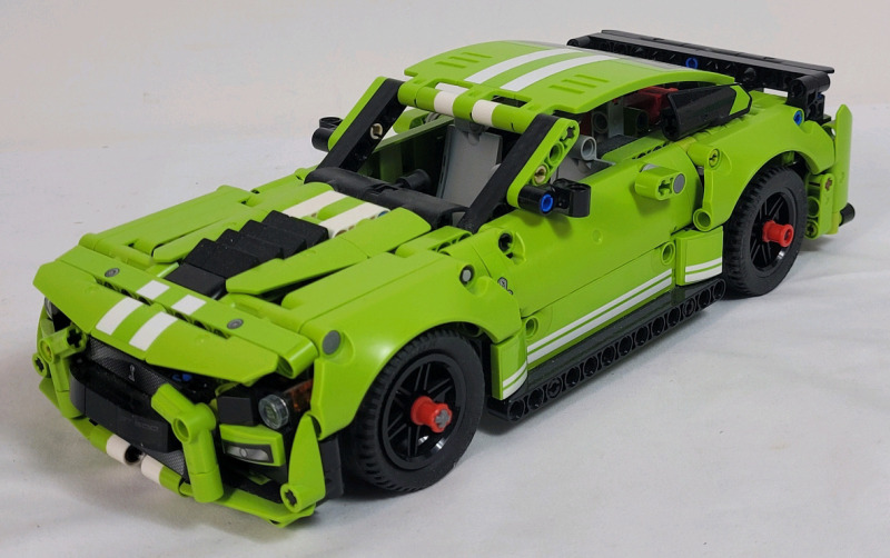 LEGO Technic Ford Mustang Shelby GT500 w/Pull-Back Function Build Set, # 42138 . Assembled . Appears Complete , 544pcs. . Dust from display
