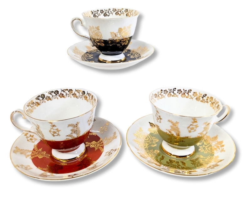 3 COURT ROYAL Bone China Tea Cups & Saucers
