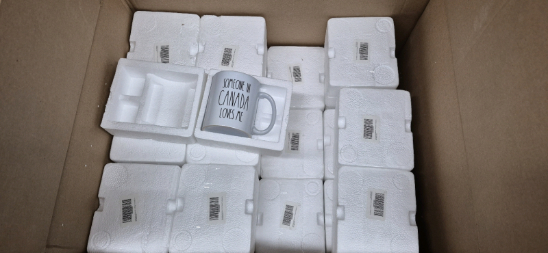 22 New Coffee Mugs "Someone in Canada Loves Me"
