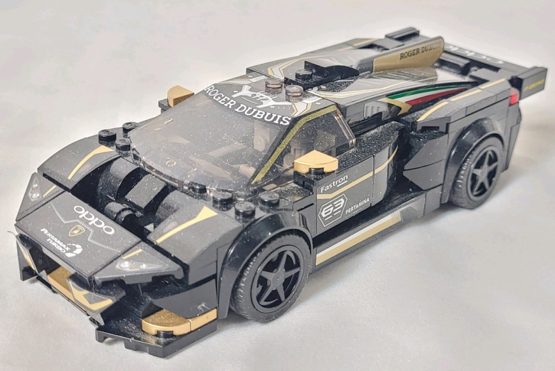 LEGO Speed Champions Lamborghini Hurac&aacute;n Super Trofeo EVO Build Car . Appears Complete , Dust from display