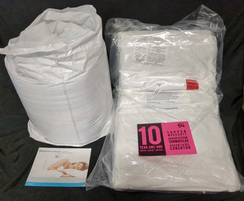 New Queen Size Sleep Innovations Mattress Topper with Cover