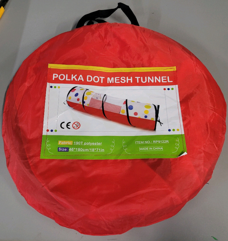 New - Children's Polka DOT Mesh Tunnel . Measures 71" long & 18" diameter