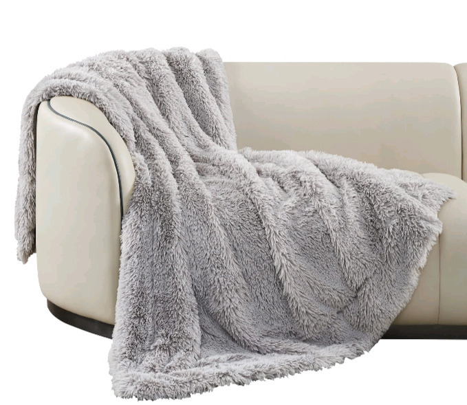 New | Bedfolks Faux Fur Tein Size Blanket | Measures 60" x 80"