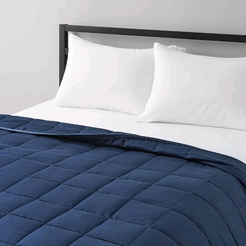 New | Amazon Basics: Queen Size All-Season Weighted Blanket | Appears to be 12-20Lbs (Not Labeled) | Measures 60" x 80"