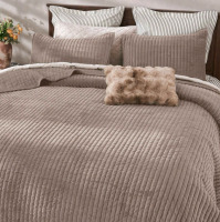 New | Full/Queen Size WONDERFUL Brand: Modern Stripe Velvet Quilt Set &ndash; 3 Pieces of Soft Luxury Bedding |Quilt: 94" x 94", 2 Standard Pillowcases: 20" x 26"