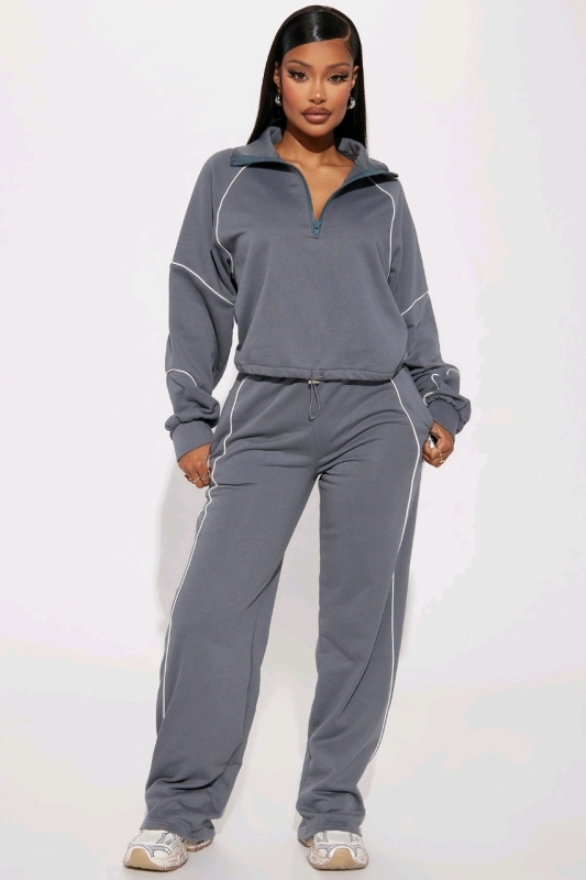 New Medium Women's Fashionnova "On The Go" Pant Set. Retails for $92