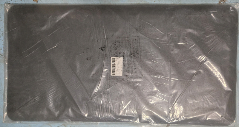 New Anti-Fatique Mat 39.5" Long by 20" Wide