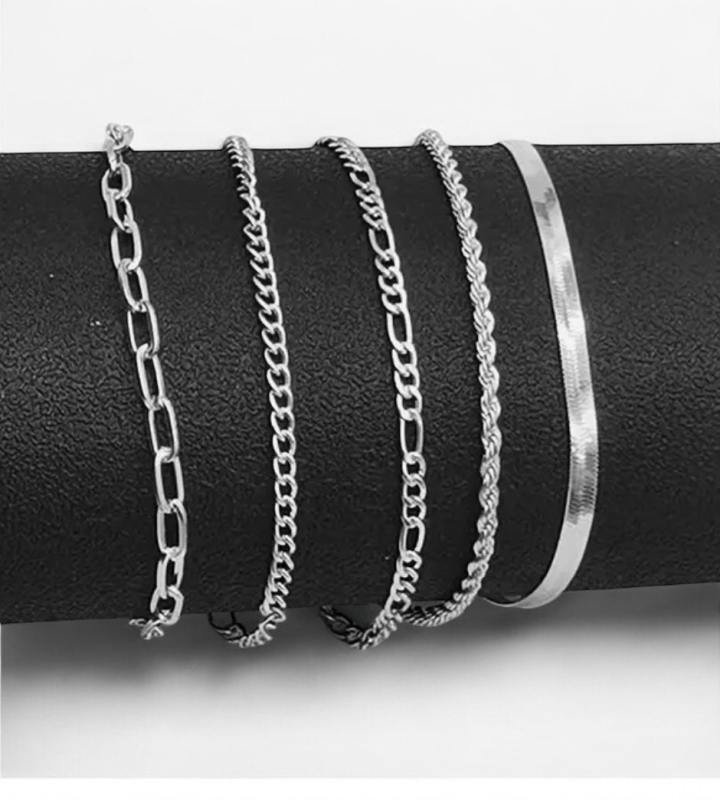 5 X Bracelets Assorted Chain Links Lobster Clasps Approximately 6 Inch 2&rsquo;&rsquo; Extenders