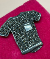 925 Sterling Silver Marcacite Sparkling Unusual T Shirt Brooch Stamped Approximately 1.25 x 1.26 Inch