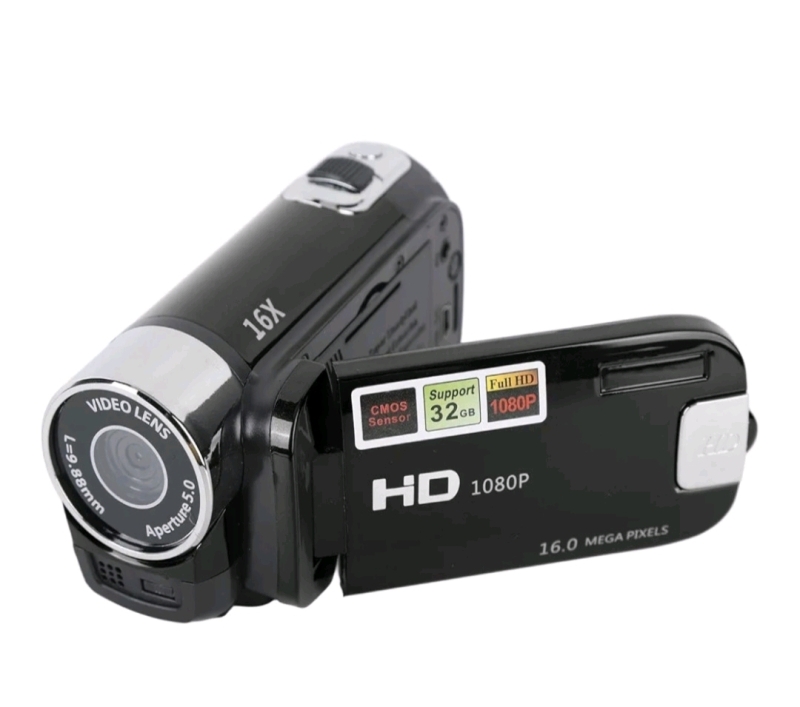 16x Digital Zoom Video Camera | As new and as is | in box | comes with USB Cable (Black) | 4K Rotatable Screen | Retails $34