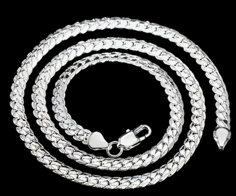 Luxurious 925 Sterling Silver Necklace Measuring Approximately 19.69 Inches in Length Plus Lobster Clasp Stamped 0.2 wide
