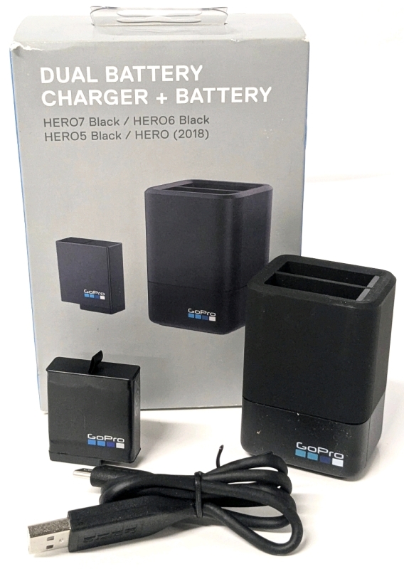 GOPRO Dual Battery Charger + Battery : HERO5, HERO5, HERO7 Black (2018)