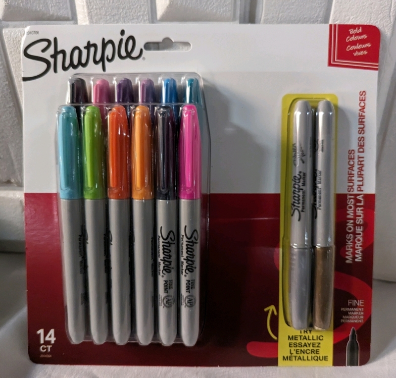 New Sharpie 14 Pack of Markers.