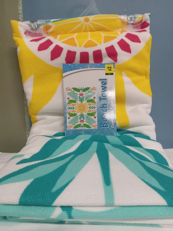 New | 50" x 70" Oversized Beach Towel