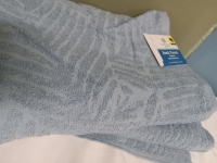 2 New | 27" x 52" Bath Towels | Ringspun, Soft & Absorbent