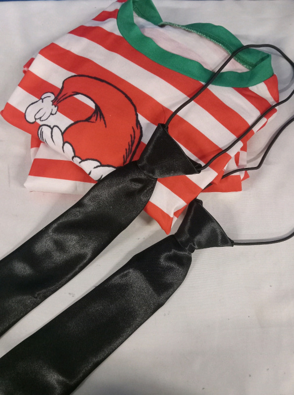 New | Boys Size 8 Seuss' Grinch Pajama Set & 2 Boy's Ties
