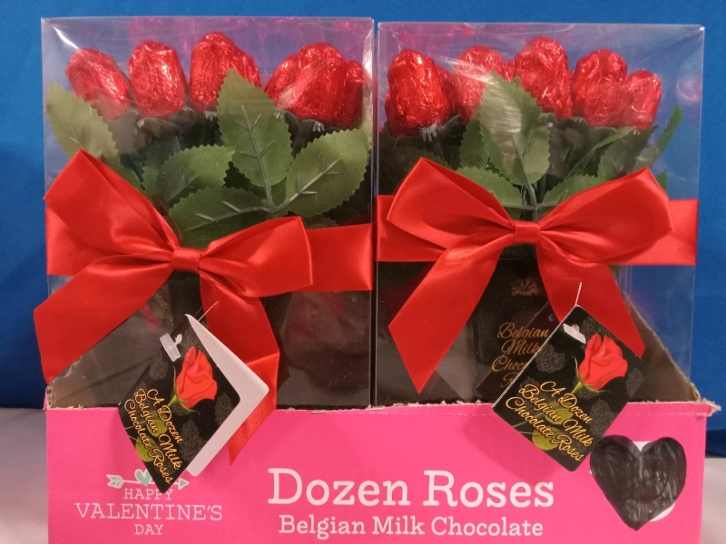 4 New Packs | Albert's Belgian Milk Chocolate Dozen Roses | BB: 2026/12/06