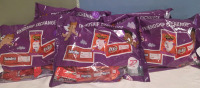5 New | Friendship exchange 287g Bags Of 27 Assorted Candies | Includes Reeses, Twizzlers & KitKats