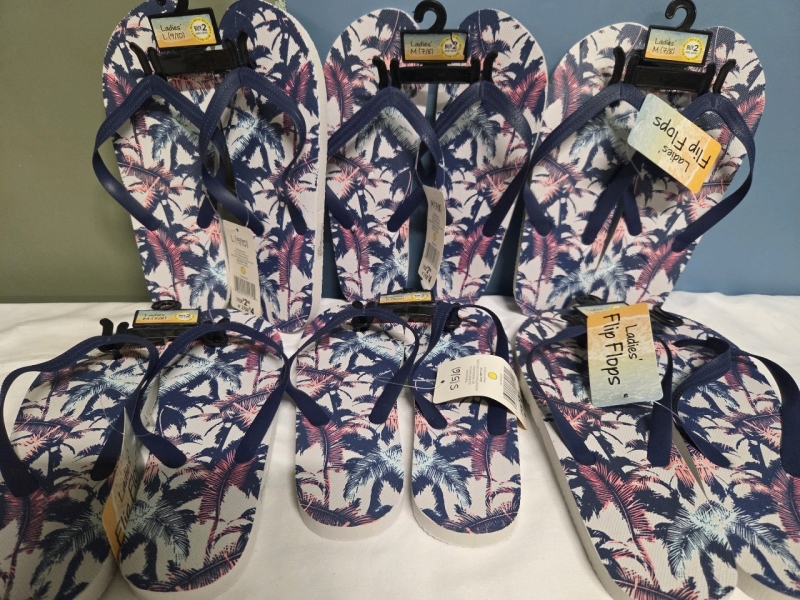6 New | Ladies Variety Sized Palm Tree Flip-flops