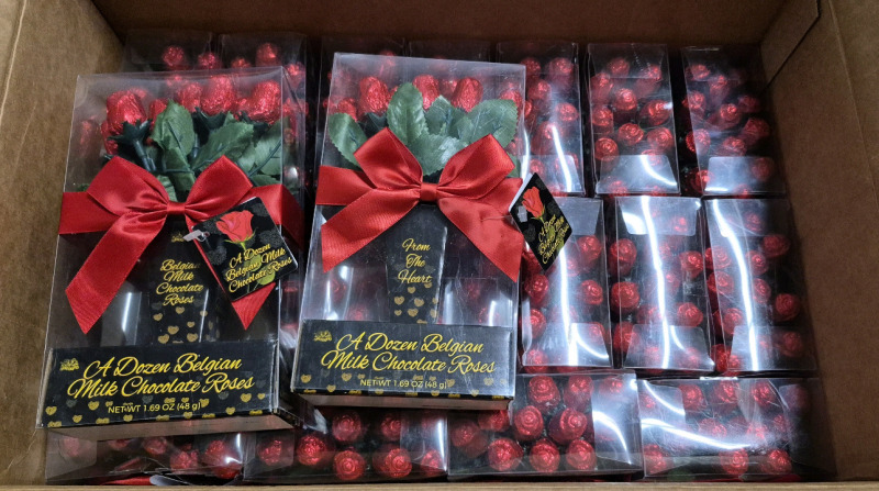 18 New Packs Dozen Belgian Milk Chocolate Roses per Pack - 48g ea | BB 11/30/2026