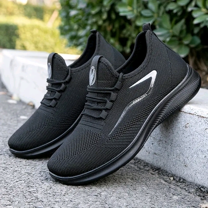 New Size 41 Unisex Lightweight Breathable Meshtop Foam Sole Running Shoes