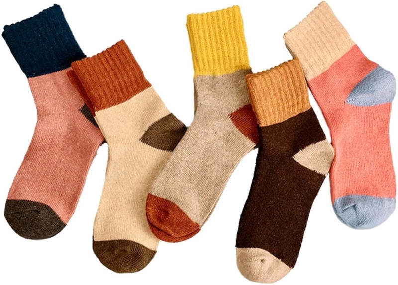 5 New Pairs One Size Fits Most Women's Knit Nordic-Style Socks