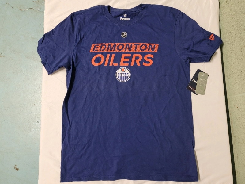 New - Size Large Fanatics Edmonton Oilers NHL Hockey T-Shirt