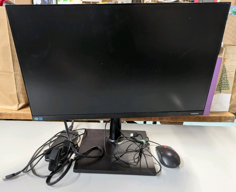 As Is - 24" SamSung Monitor. Comes with Lenovo Mouse, and Lenovo Power Supply (Does not fit monitor). Unable to test, comes with no power supply for monitor.