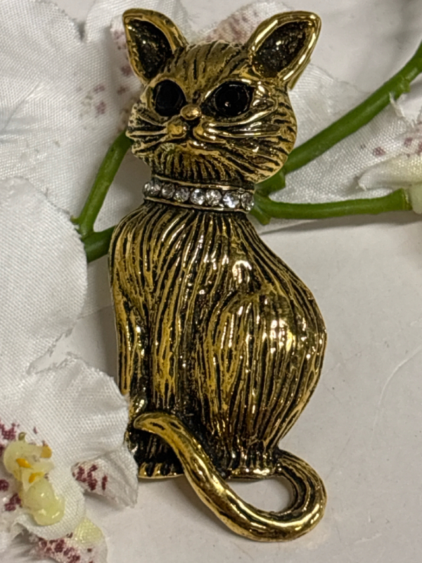Textured Cat Brooch Designed with Sparkling Rhinestone Collar Approximately 2 Inch