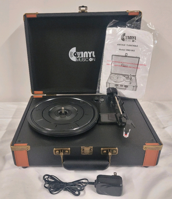 New - VInLY Music On Vintage Style 3-Speed Turntable w/Built-in Speakers . Tested Powers Up - Plater Rotates . Model # VMO-002 . Retail $90