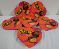 6 Boxes New - REESE'S Miniatures Peanut Butter Cups . 6 Boxes , 18-22 Butter Cups per Box . Best Before 07 / 2025