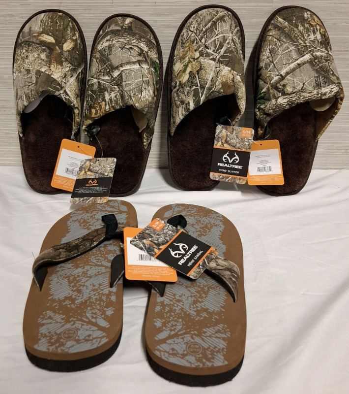 New Realtree 2 Mens' Scuff Comfort Slippers & 1 Men's Water Resistant Rubber Sandal | Size: S/M (9-10)