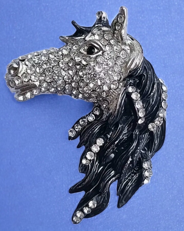 Rhinestone Horse Vintage Western Rhinestone Brooch Intricate Craftsmanship Approximately 1.85 x 2.75 Inch Beautiful
