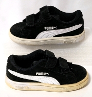 PUMA Kids Smash V2 SD V Infinity: Black / White (Size; 6C)