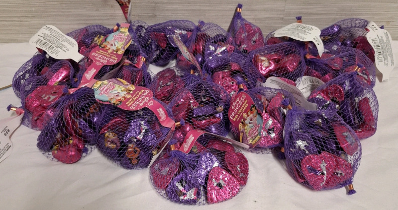 22 New Palmer Disney Princess Milk Chocolate Candy Bag | Net WT 3oz per bag