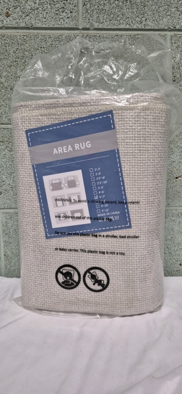 New 5 by 7ft Area Rug Machine Washable