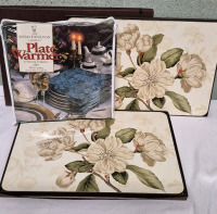 8 Williamsburg Floral Placemats & Royal Doulton Plate Warmer - Working