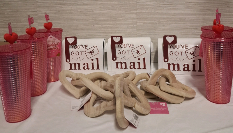 Assorted Valentine Decor |Bottle Height- 8.3' each