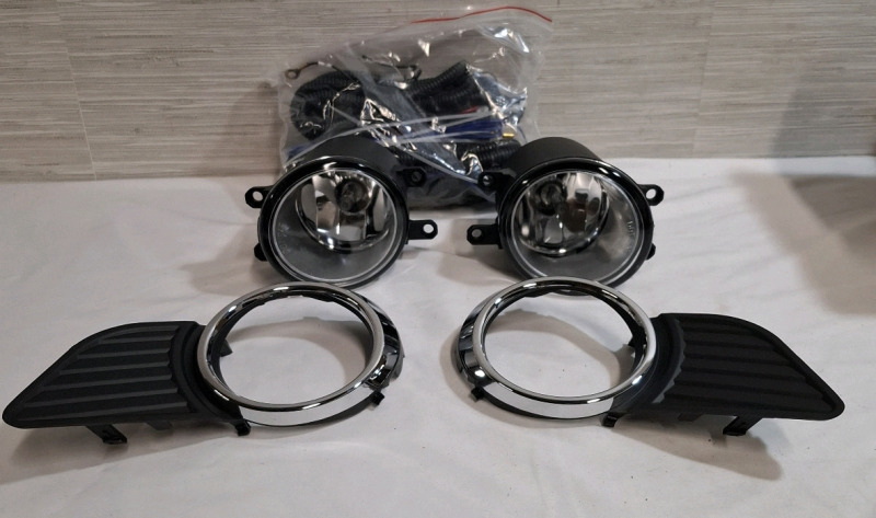 New in Box Complete Toyota Sienna 2010-2012 Car Fog Light Wiring Kit