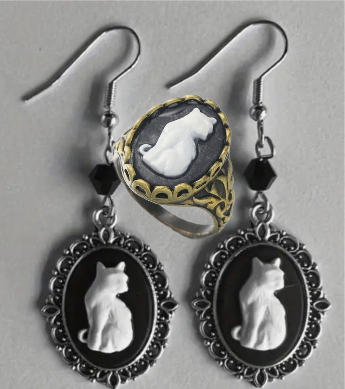 Cat Cameo Ring and Drop Earrings Black and White Vintage Insired More info in description