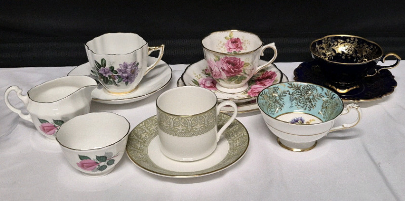 Vintage Cups & Saucers Royal Doulton, Royal Albert, Paragon+